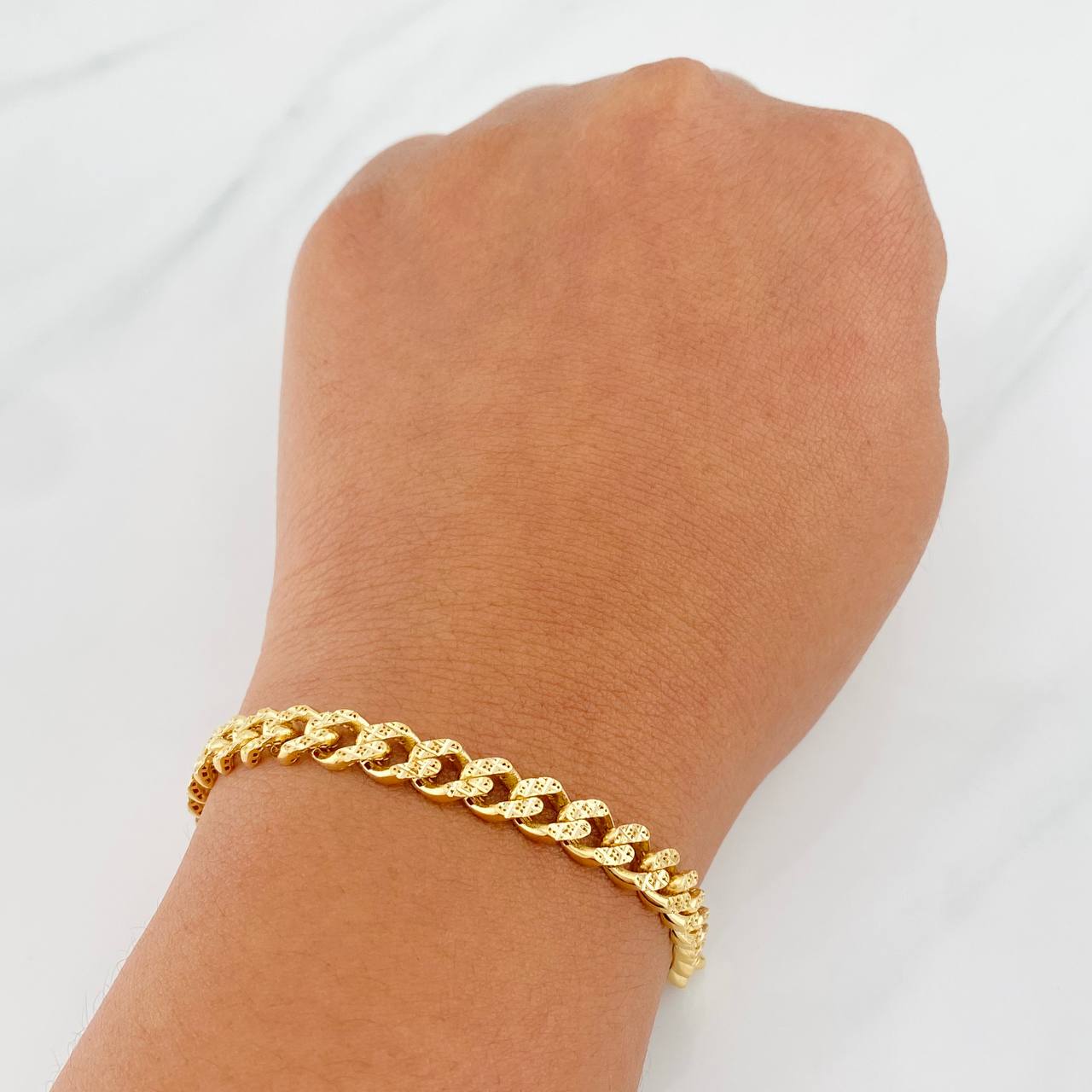 Pulso Cubano Infinito 7.85g / 18cm / 6.3mm Oro Amarillo 18K