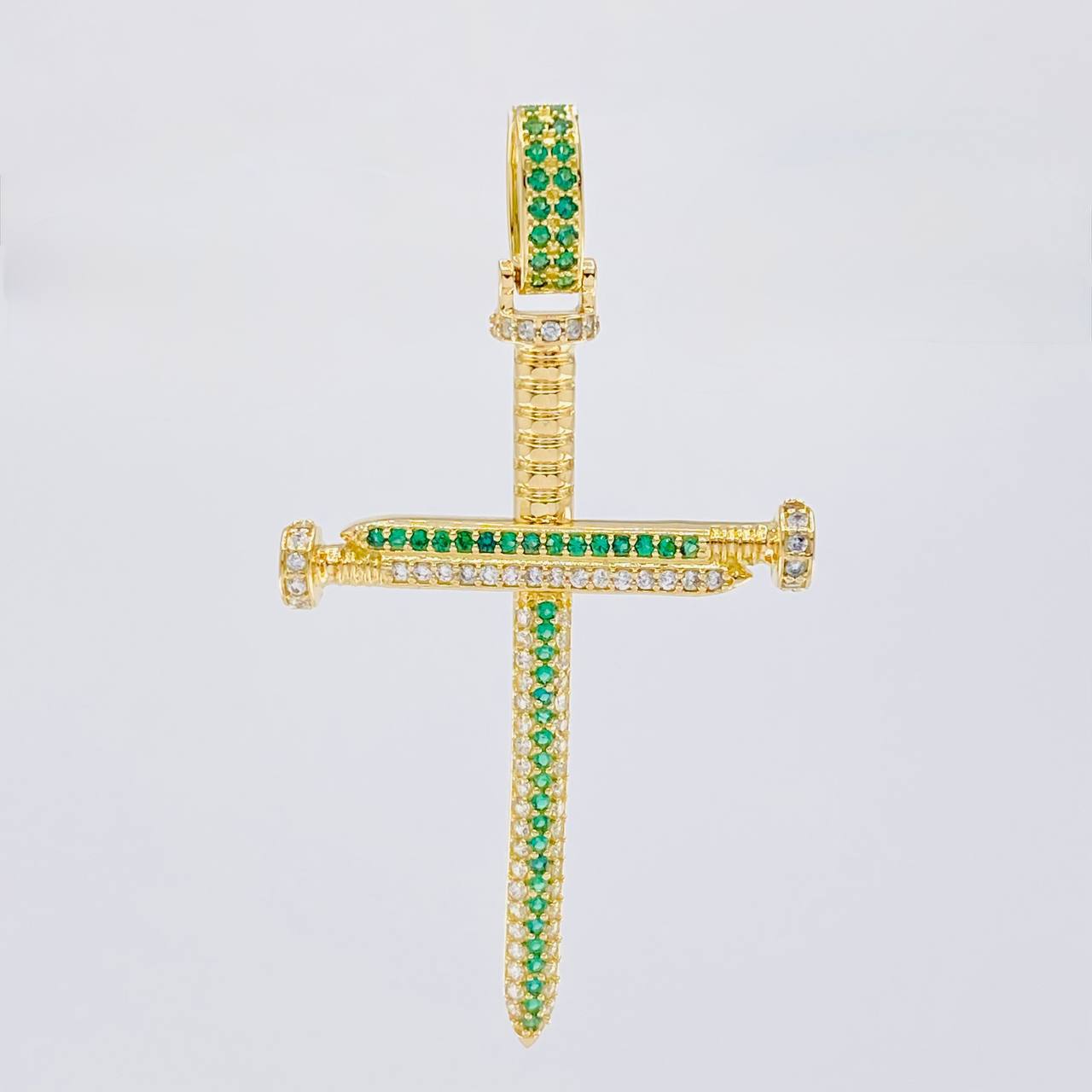 Dije Cruz Tornillos 7.95g / 6.4cm Oro Amarillo 18K