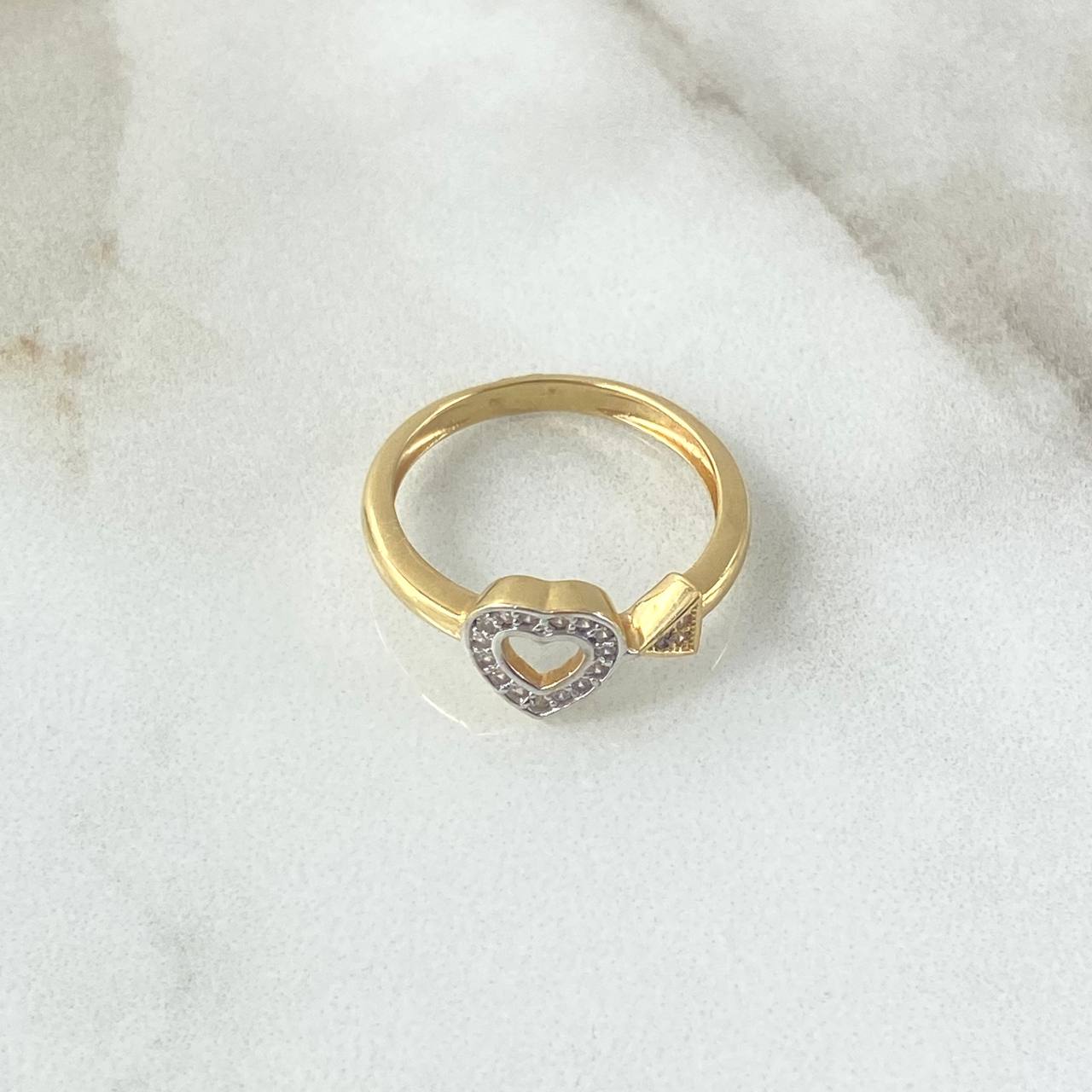 Anillo Corazon Triangulo 2.2gr / T5 3/4 / Circones Blancos  Dos Oros Amarillo Blanco
