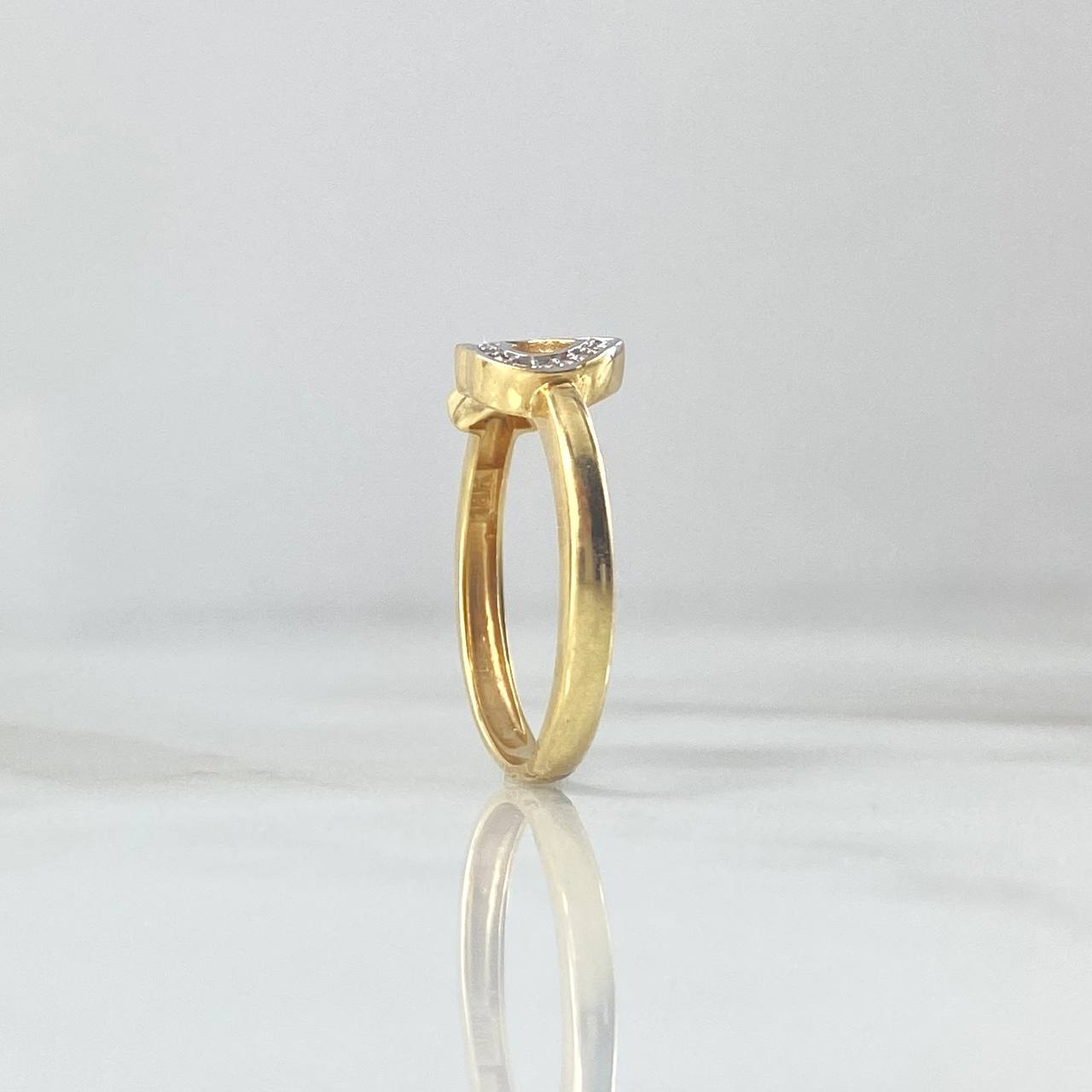 Anillo Corazon Triangulo 2.2gr / T5 3/4 / Circones Blancos  Dos Oros Amarillo Blanco