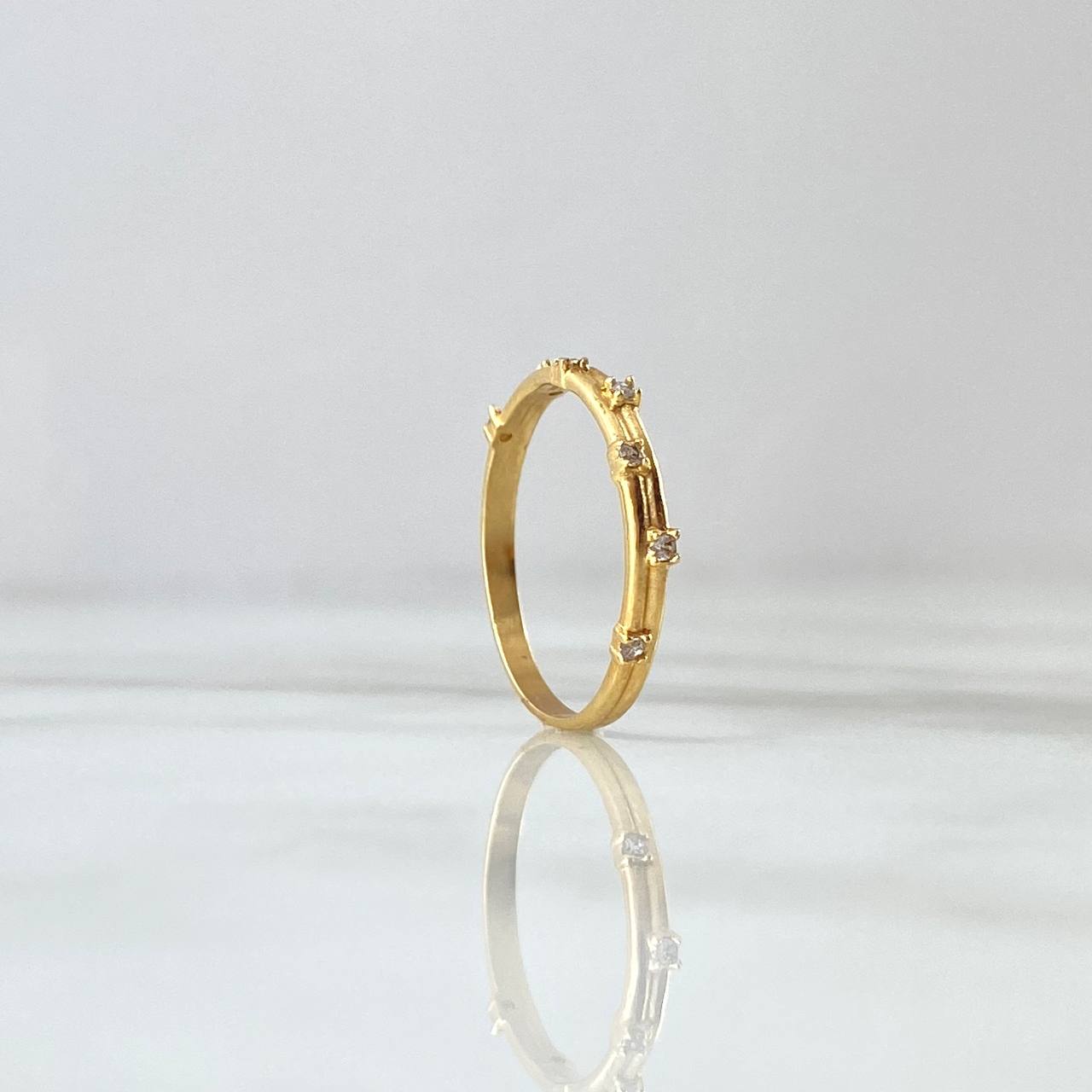 Anillo Corona De Espinas 1.55gr T6 3/4 Circones Blancos Oro Amarillo
