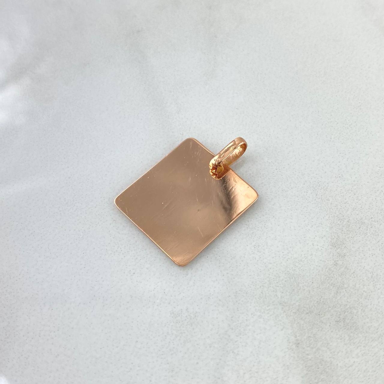 Dije Placa Cuadrado Liso 1.1gr / 2cm / 1.3mm - 1.4mm Oro Rosa © (Oferta)
