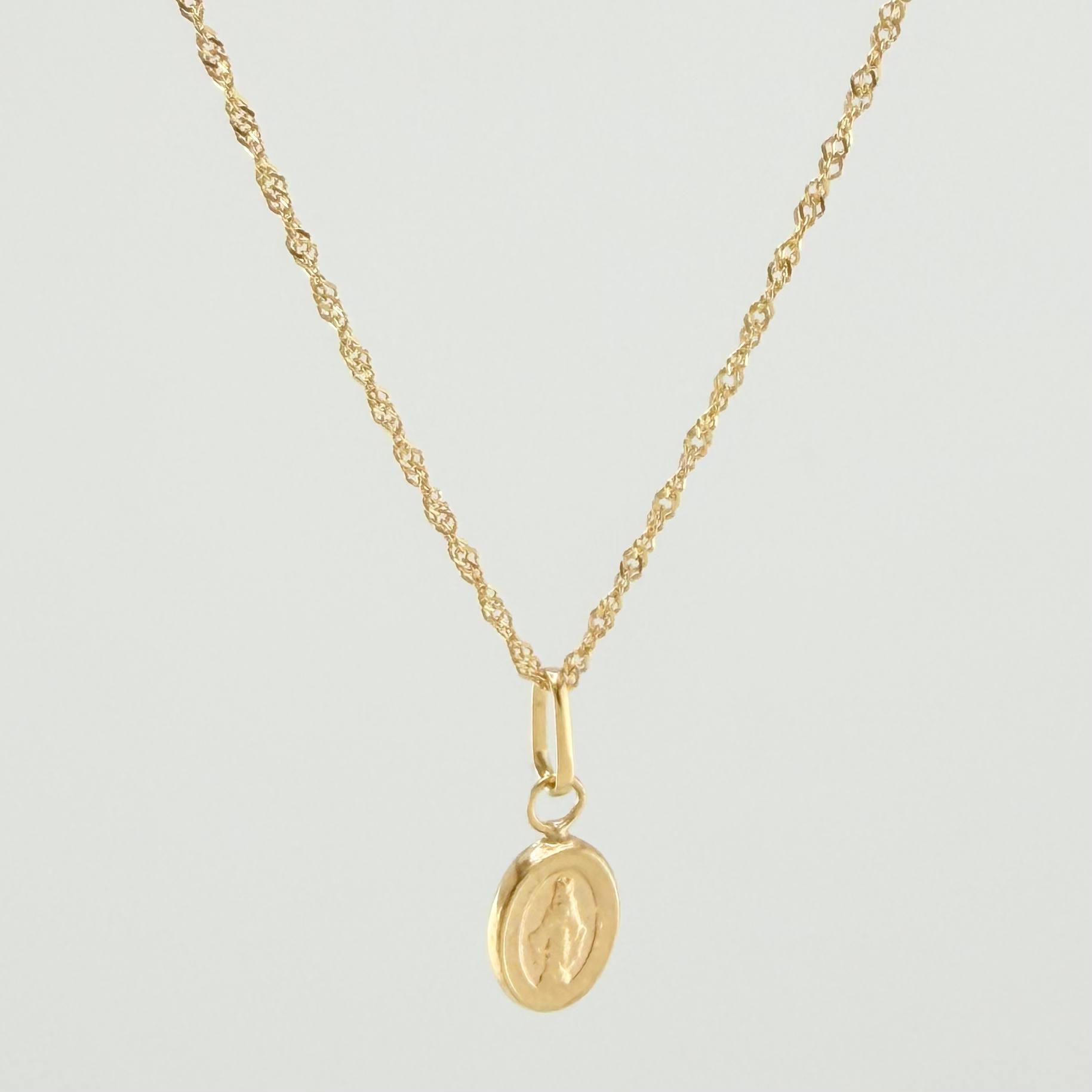 Set Cadena y Dije Singapur + Virgen Milagrosa 1.25gr / 40cm / 0.9mm Oro Amarillo 18K (Oferta)