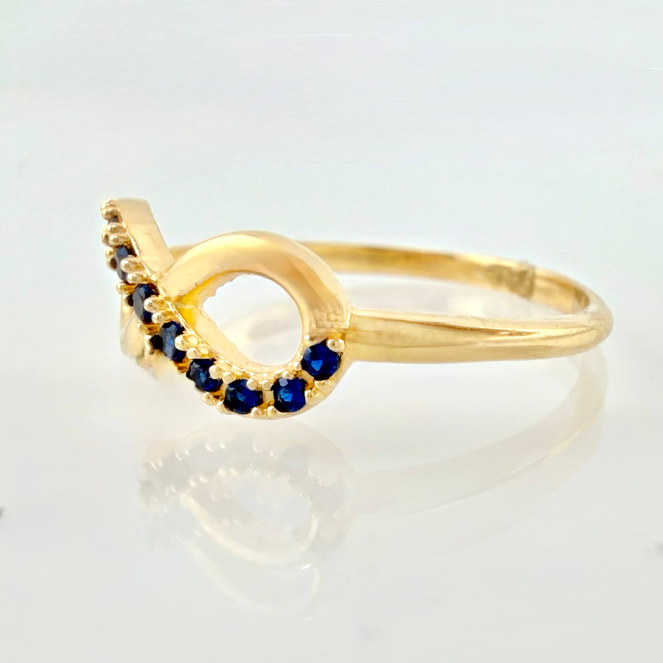 Anillo Infinitos 2gr / T8 / Oro Amarillo 18K
