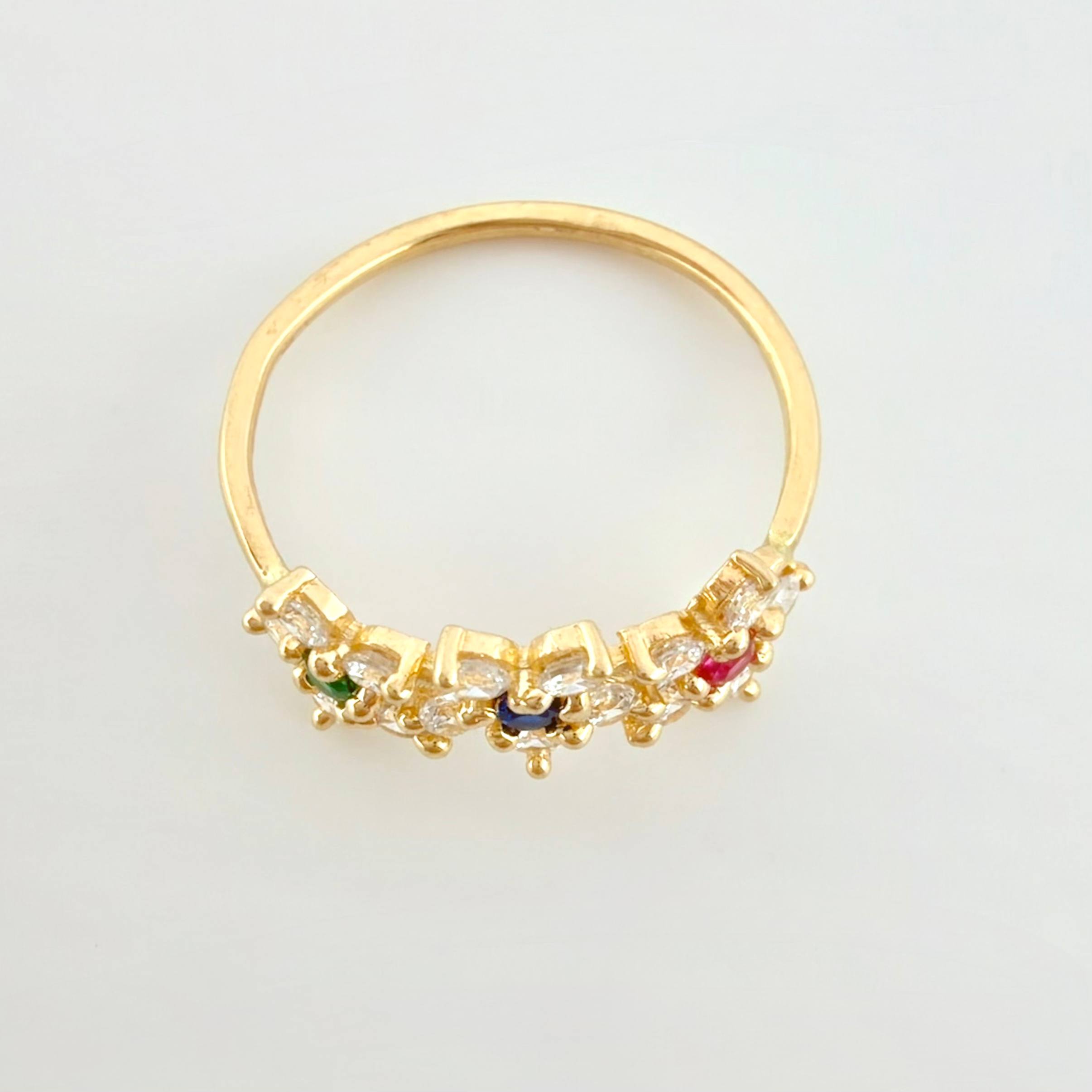 Anillo Trio Flor 1.95gr / T7 / Oro Amarillo 18K ©