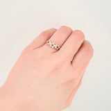 Anillo Trio Flor 1.95gr / T7 / Oro Amarillo 18K ©