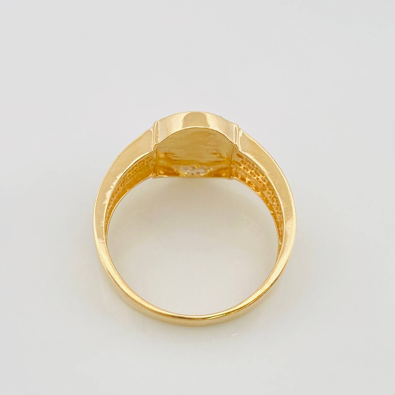 Anillo Caballo 6.1g / T10 3/4 Dos Oros Amarillo Blanco 18K