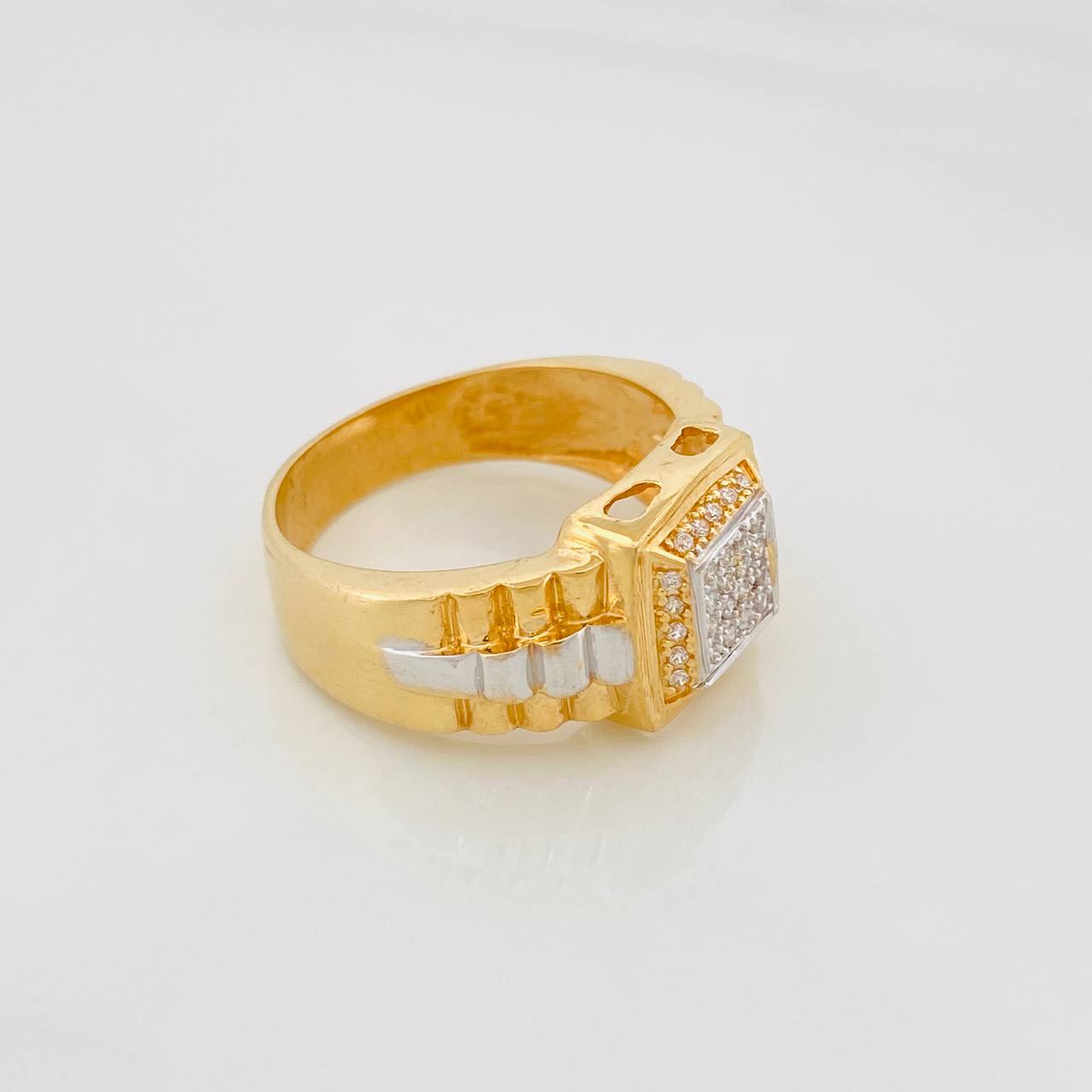 Anillo Sello 8.65g / T10 1/4 Dos Oros Amarillo Blanco 18K