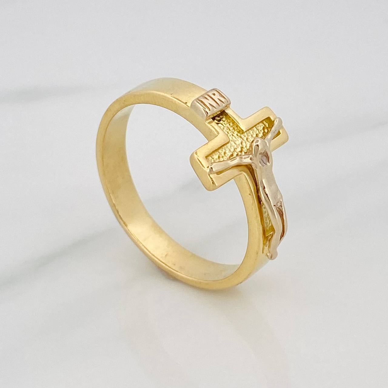 Anillo Cruz 9.55g / T12 3/4 Dos Oros Amarillo Blanco 18K