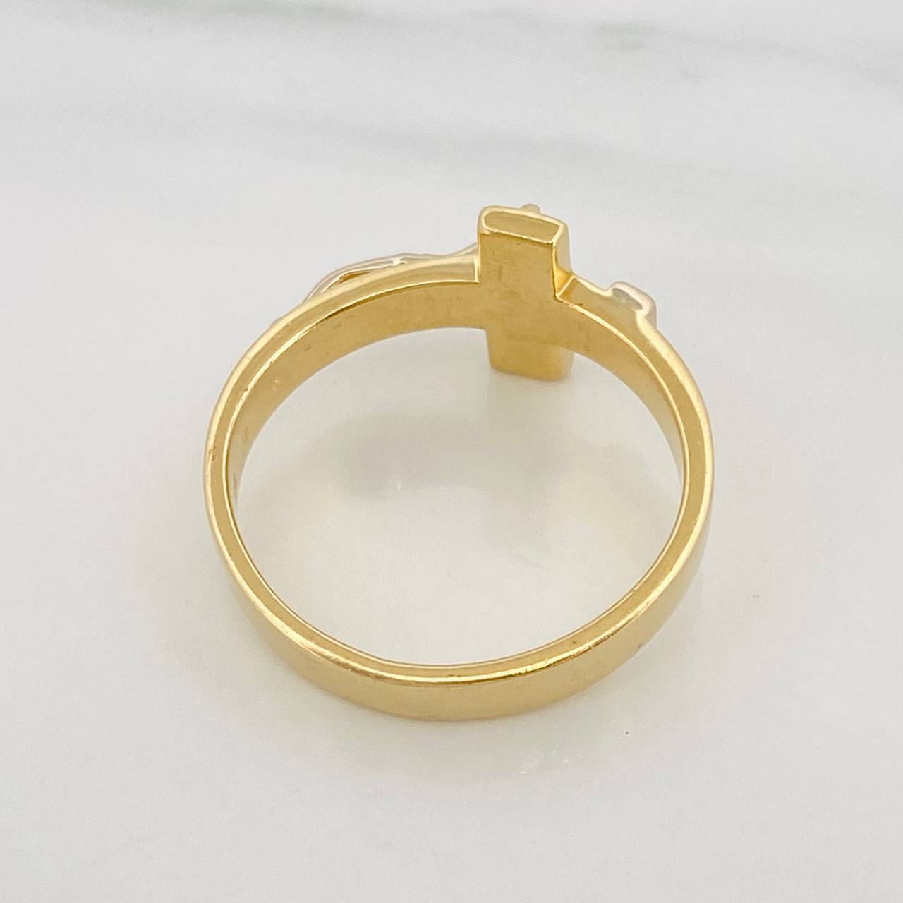 Anillo Cruz 9.55g / T12 3/4 Dos Oros Amarillo Blanco 18K