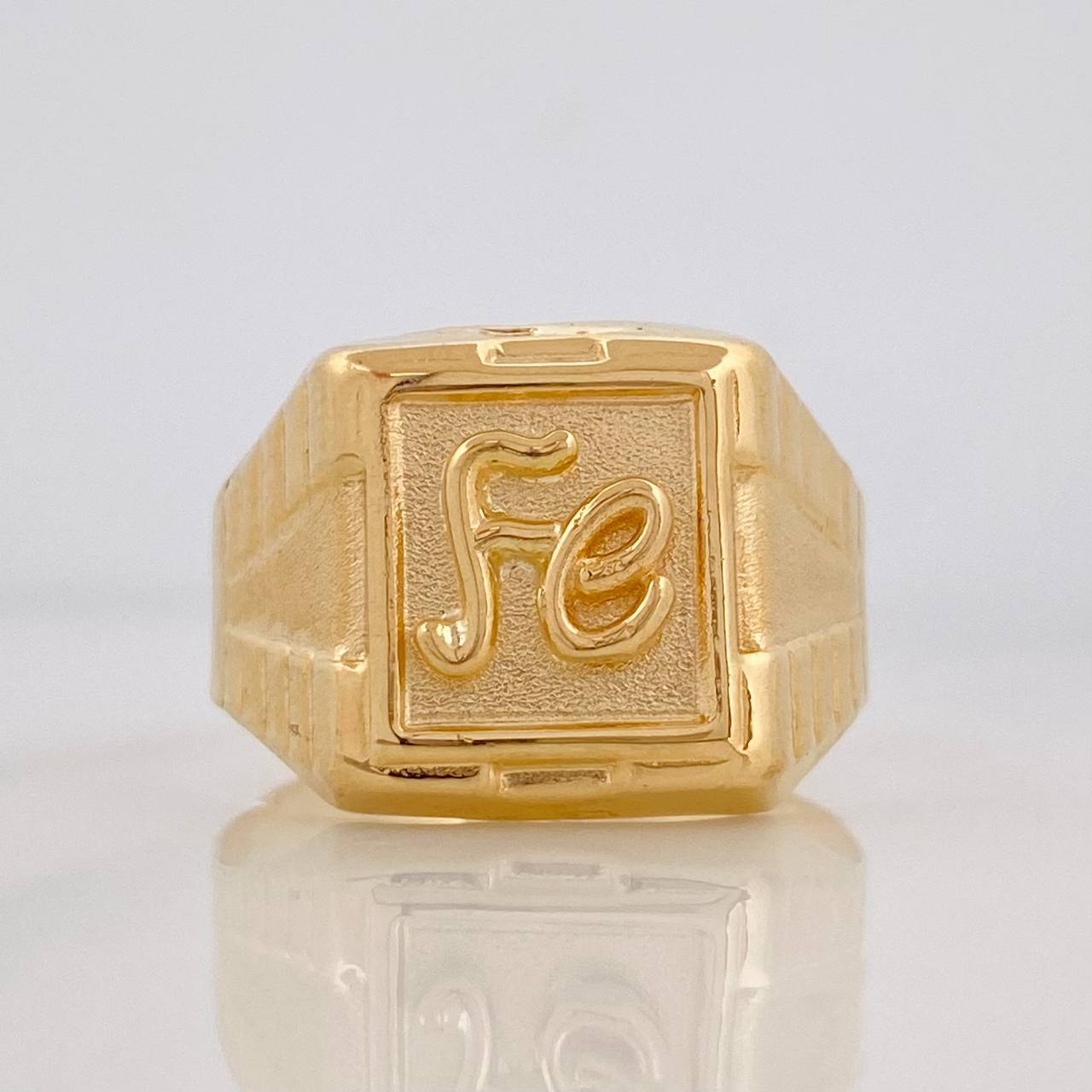 Anillo Fe 3.15g / T8 3/4 Oro Amarillo 18K