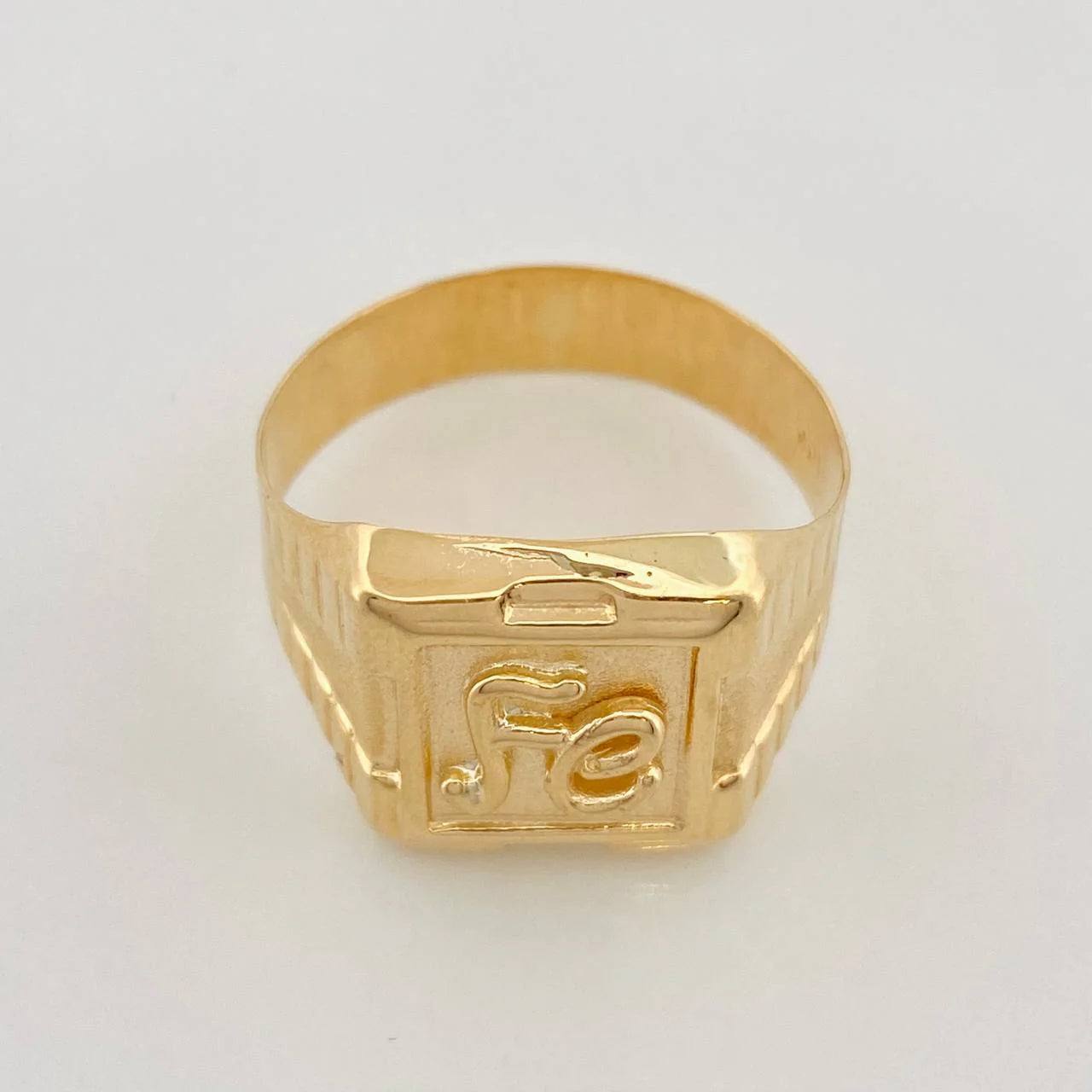 Anillo Fe 3g / T8 Oro Amarillo 18K