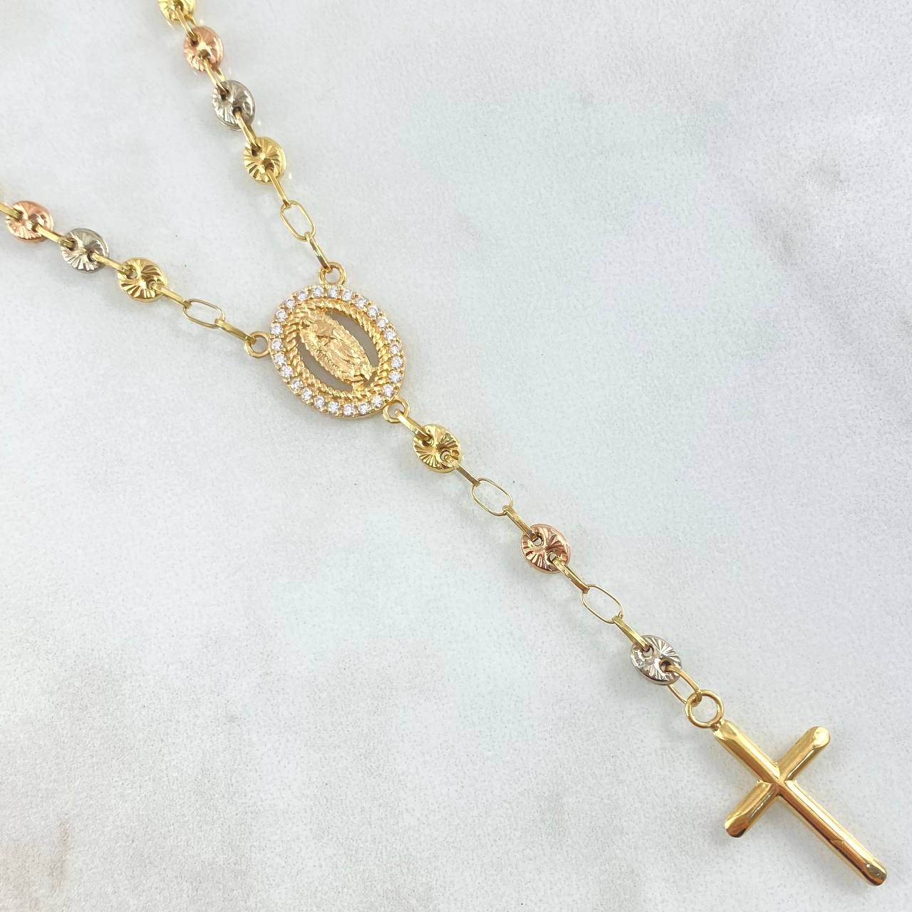 Rosario GC Virgen De Guadalupe 10.85gr / 50cm / 4.2mm Cruz Lisa Puntas Planas Bolas Diamantadas Tres Oros 18K