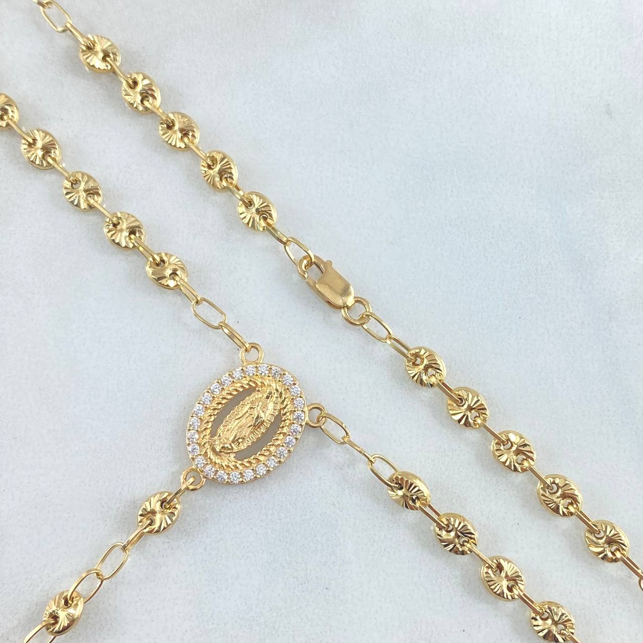 Rosario GC Virgen De Guadalupe 11.4gr / 52cm / 4.2mm Cruz Lisa Puntas Planas Bolas Diamantadas Oro Amarillo 18K