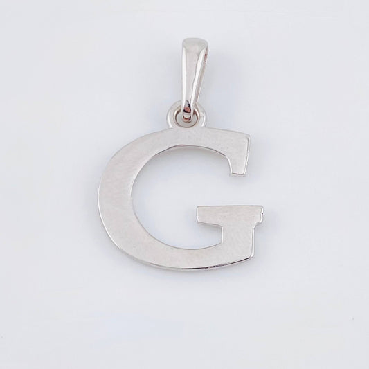 Dije Letra G 1.85gr / 2.05cm / Oro Blanco Nac.Esp. 18K