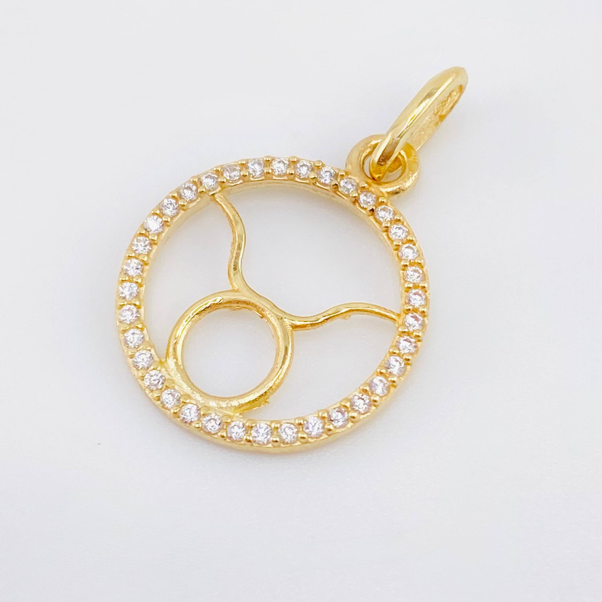 Dije Signo Tauro 1.25gr / 2.05cm / Oro Amarillo 18K