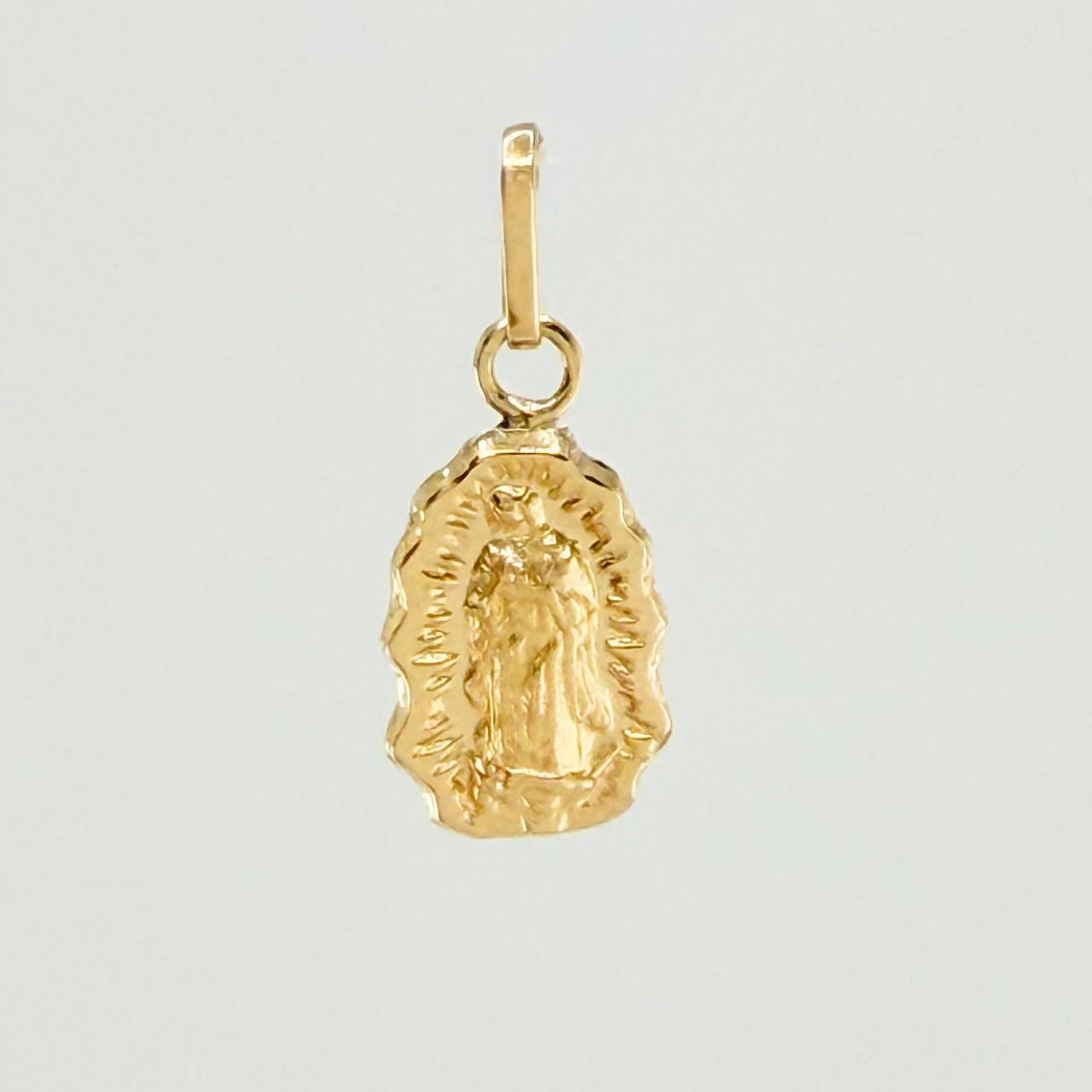 Dije Silueta Virgen Guadalupe 0.3g / 1.7cm Oro Amarillo 18K