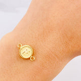 Herraje Circulo Letra F 0.6g / 1.7cm Oro Amarillo 18K