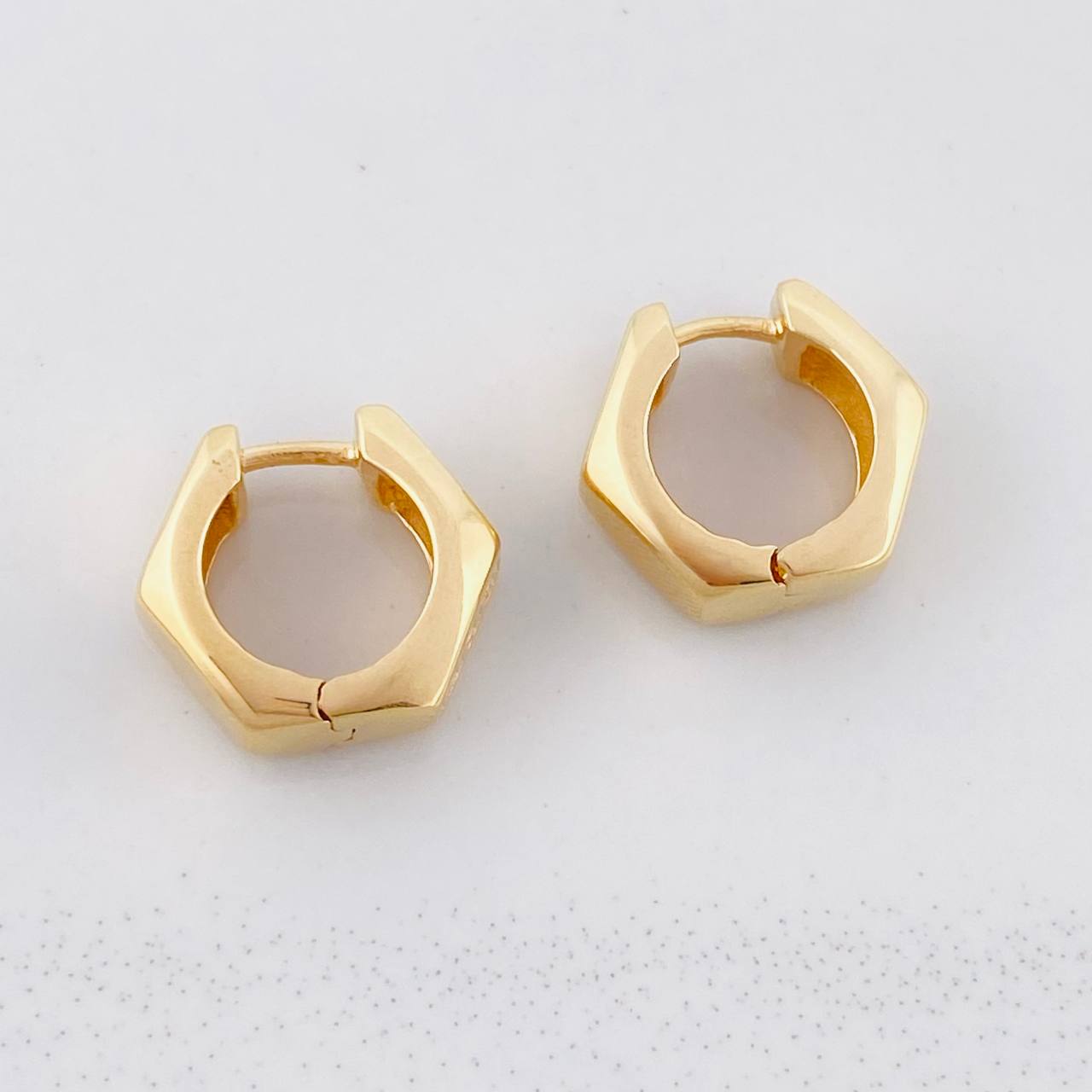 Candongas Tribal 3.85g / 1.1cm Oro Amarillo 18K