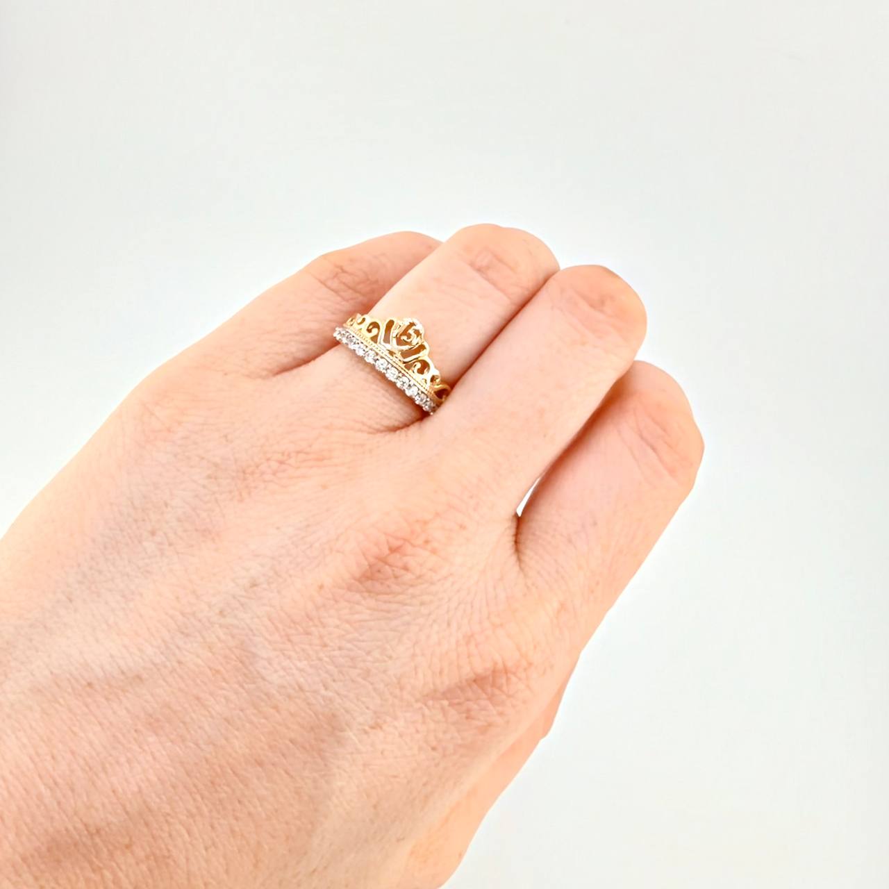 Anillo Corona Quinces 2.55 g / T5 3/4 Oro Amarillo 18K