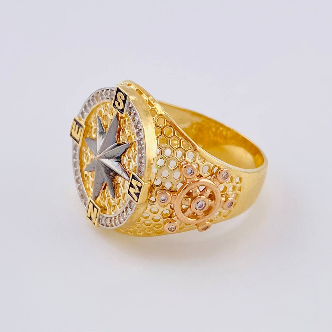 Anillo Brujula Estrella Cardinal 9.65 g / T10 1/4 Tres Oros 18K