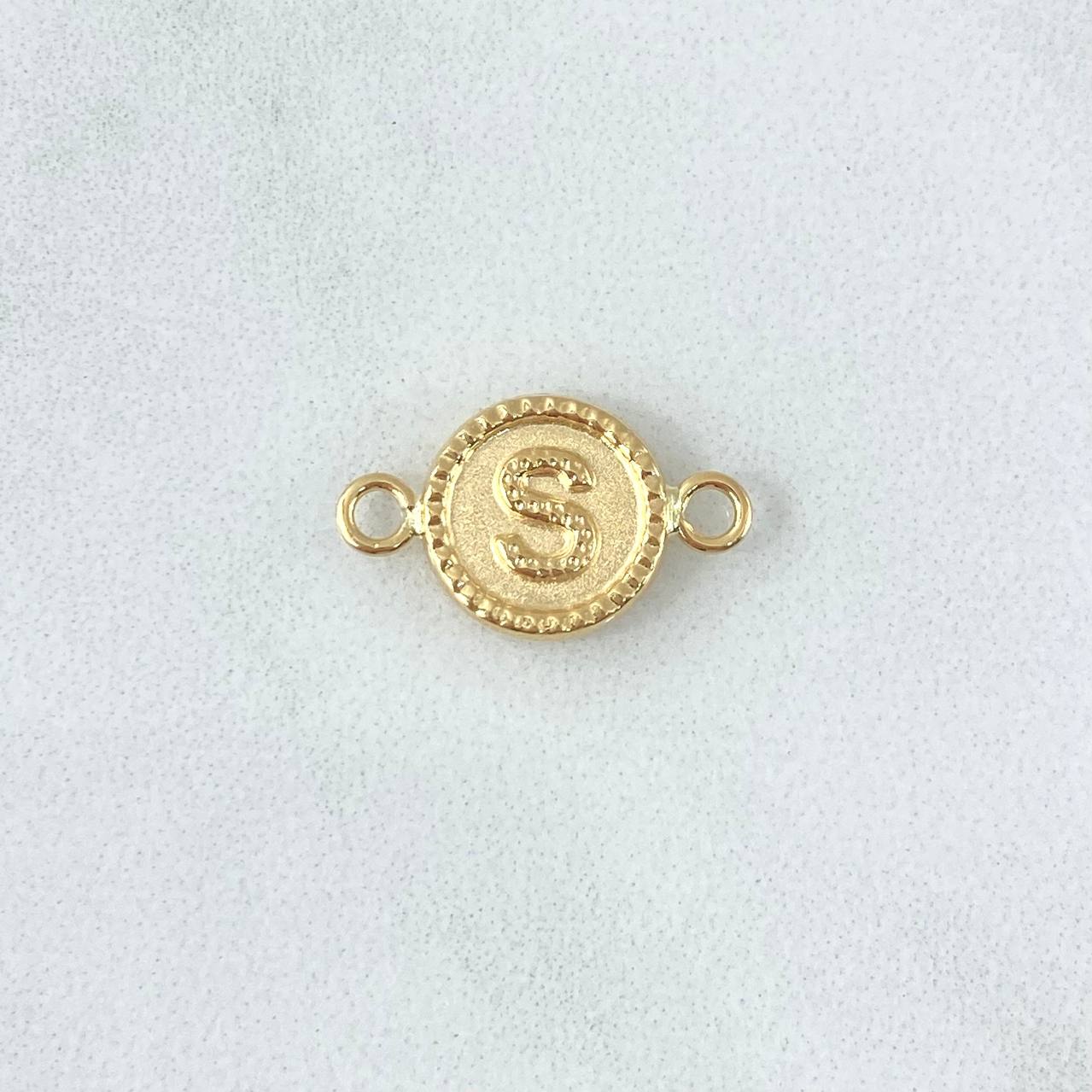 Herraje Letra S Mate 0.55gr / 1cm-1.7cm / Circulo Bordeado Oro Amarillo 18K ©