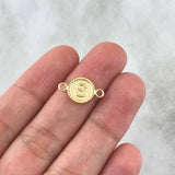 Herraje Letra S Mate 0.55gr / 1cm-1.7cm / Circulo Bordeado Oro Amarillo 18K ©