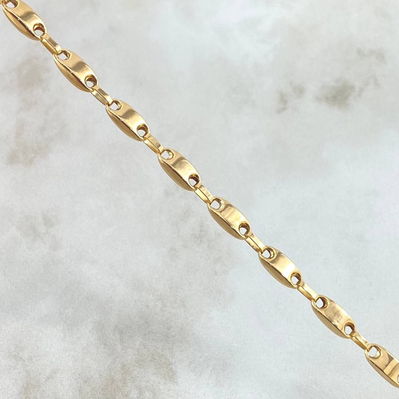 Pulso Rustico Barril 4.25gr / 21cm / 4mm Liso Oro Amarillo 18K