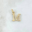 Dije Letra M 2.05gr / 2cm / Circones Blancos Oro Amarillo 18K ©