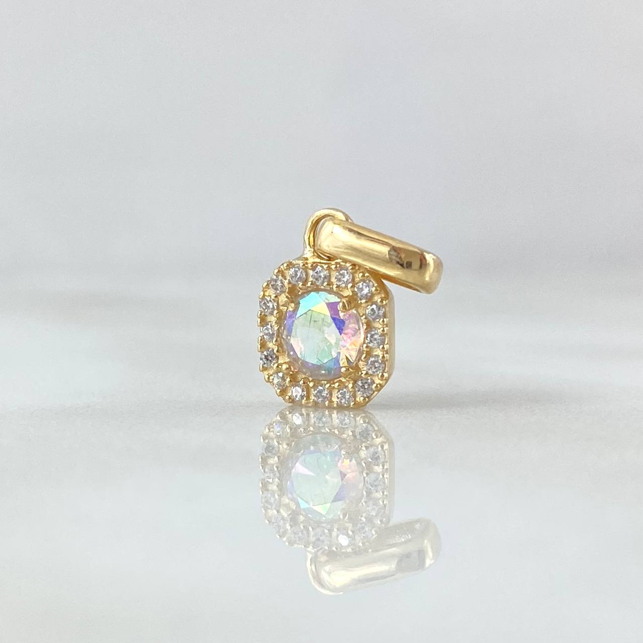 Dije Halo Cuadrado 1.15gr / 2cm / Circones Blancos - Tornasol Oro Amarillo 18K