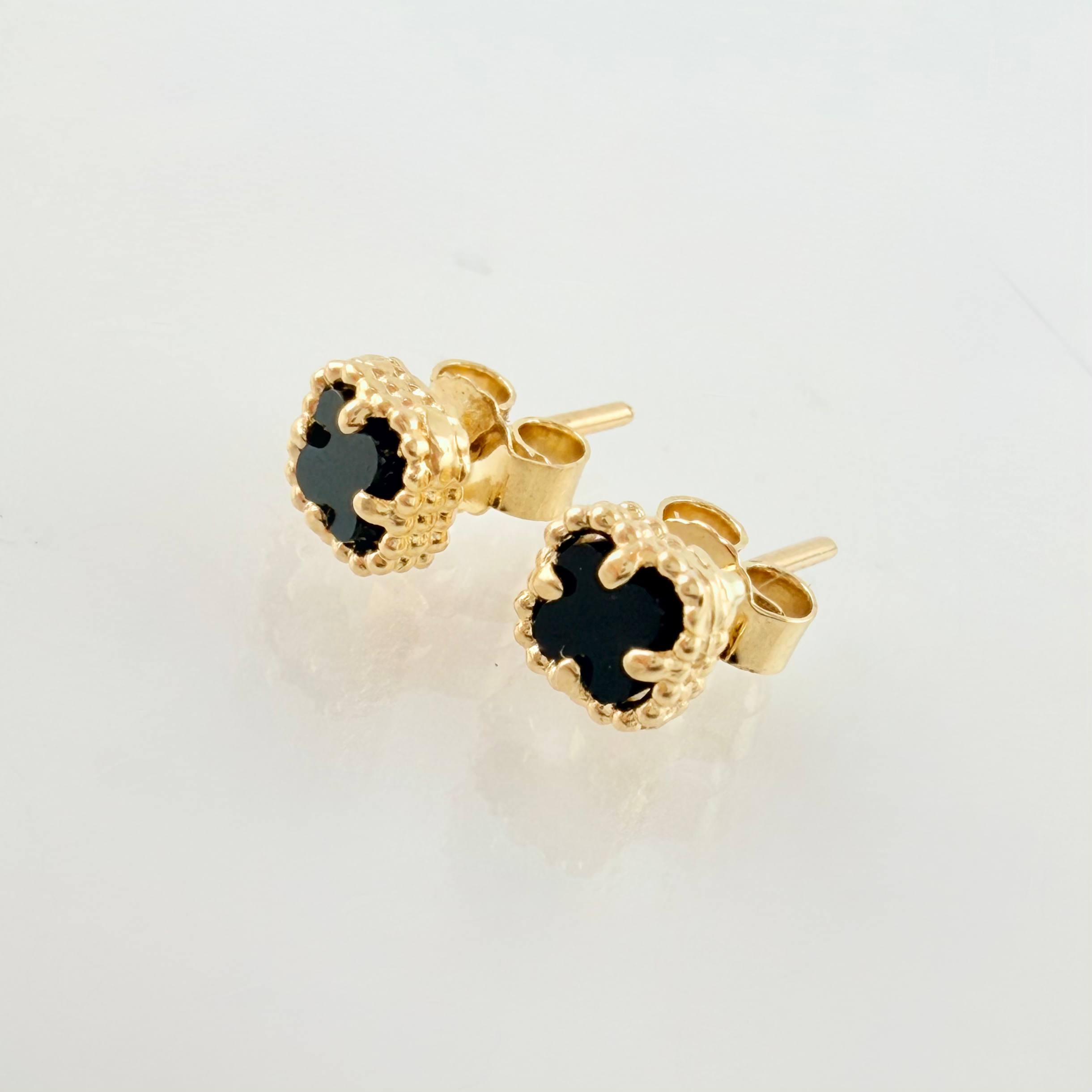 Topos Trebol Negro 1.2gr / 5mm Oro Amarillo Nac.Esp. 18K *