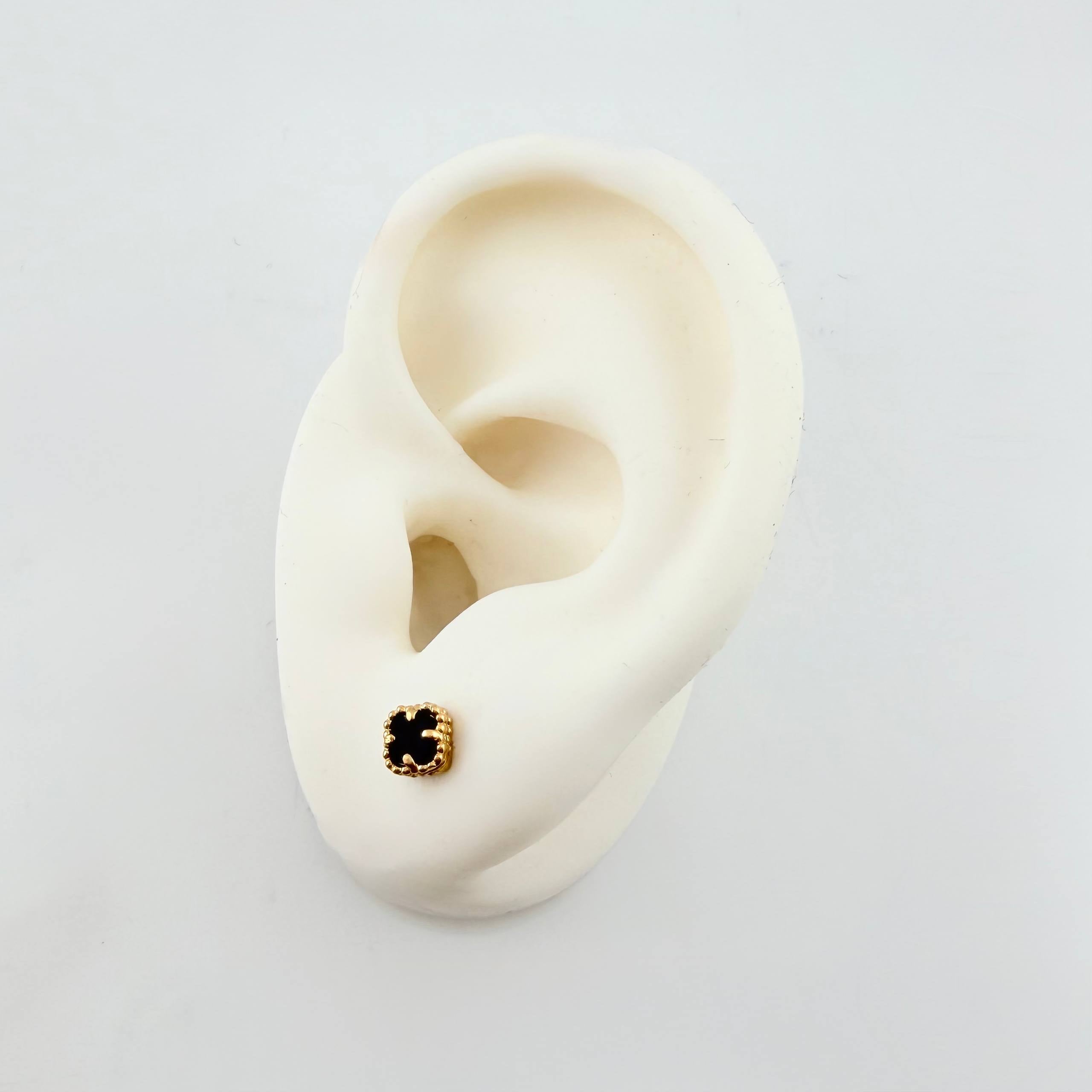 Topos Trebol Negro 1.2gr / 5mm Oro Amarillo Nac.Esp. 18K ©