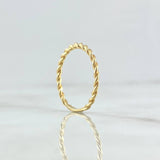 Anillo Espiral 1.25gr / T7 1/4 / Oro 18K ©