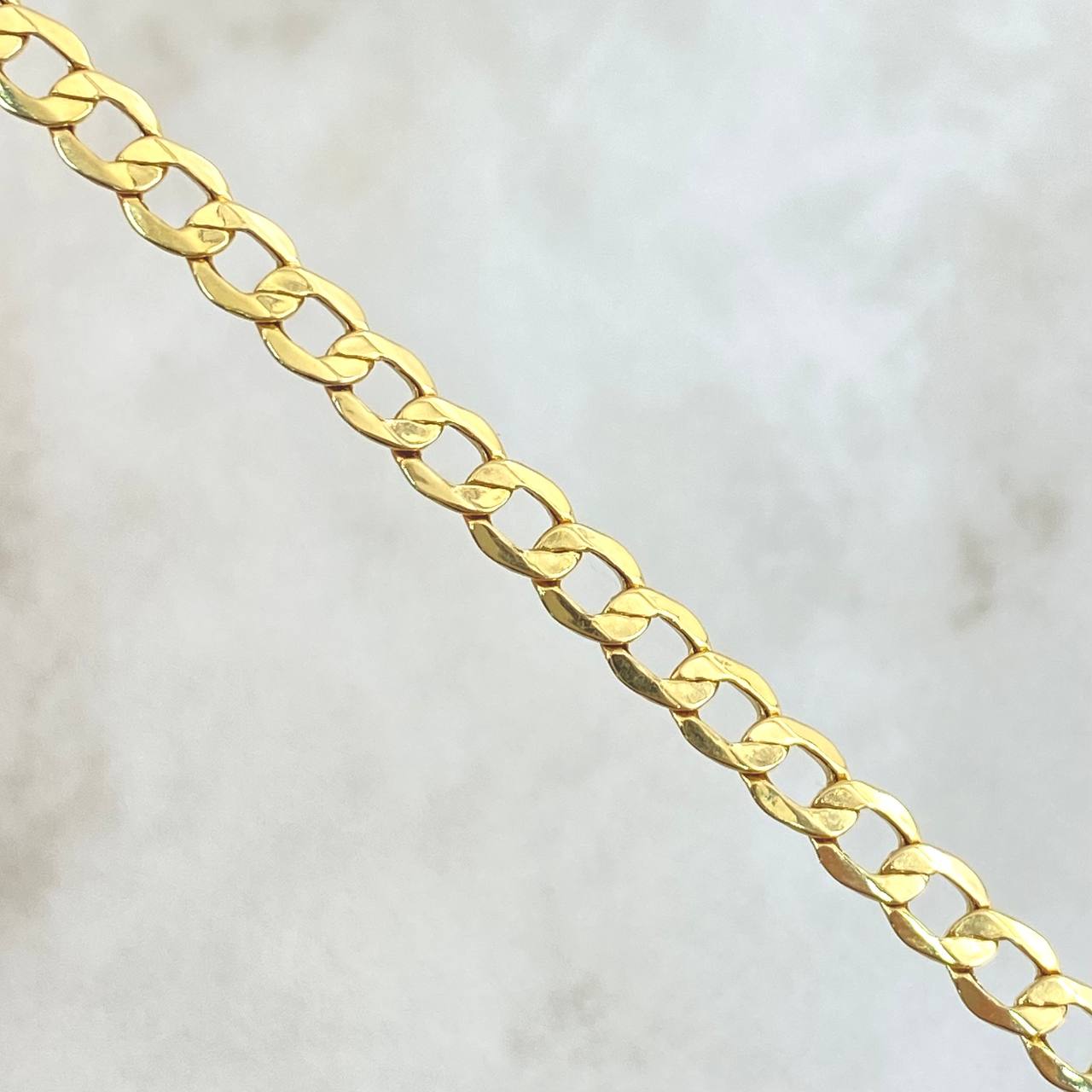Pulso Cubana 3.25gr / 21cm / 4.4mm Oro Amarillo +0 18K