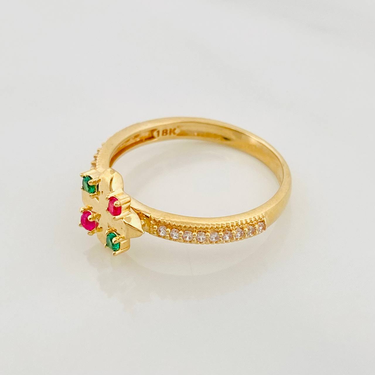 Anillo Floral 2.65g / T6 3/4 Oro Amarillo 18K