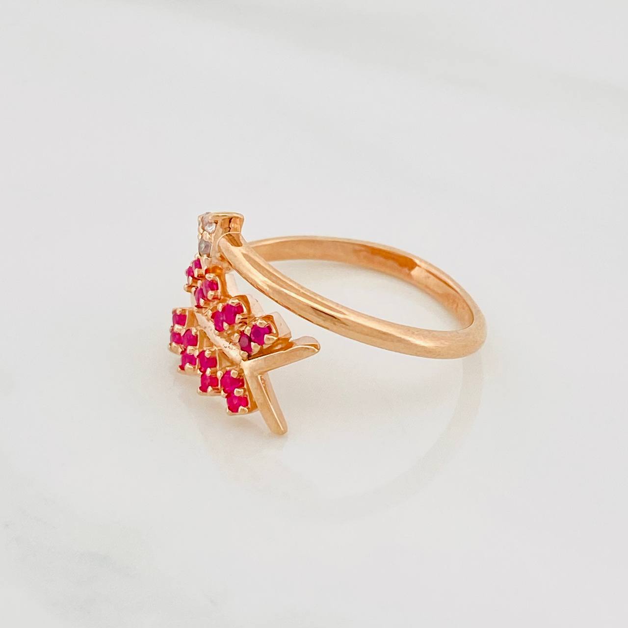 Anillo Flecha 4.2g / T8 Oro Rosa 18K