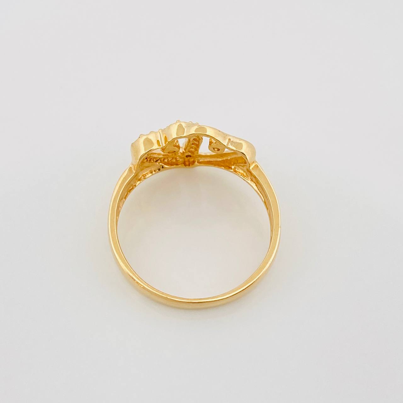Anillo Silueta Corazón Doble 3.3g / T7 3/4 Oro Amarillo 18K
