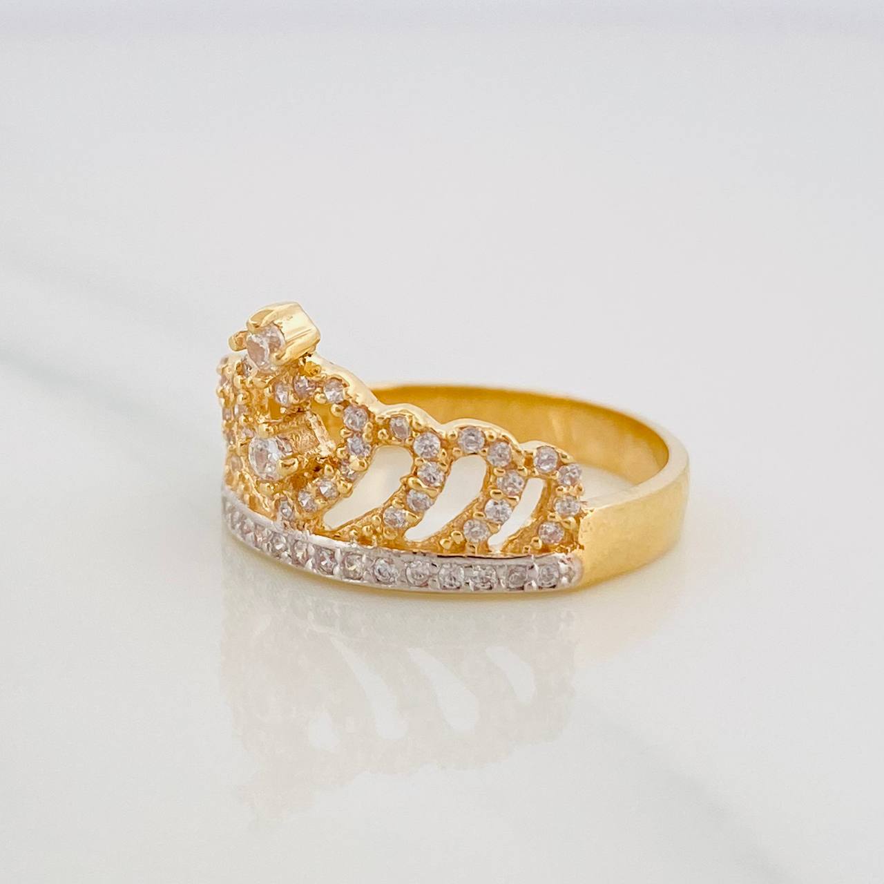 Anillo Corona 3.6g / T7 Dos Oros Amarillo Blanco 18K