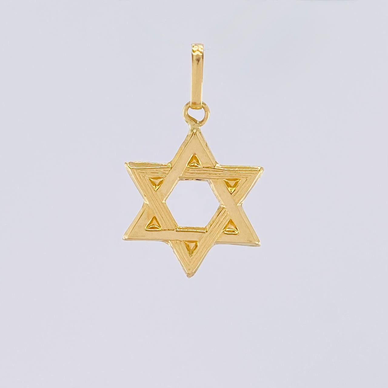 Dije Estrella de David 0.8g / 2.5cm Oro Amarillo 18K