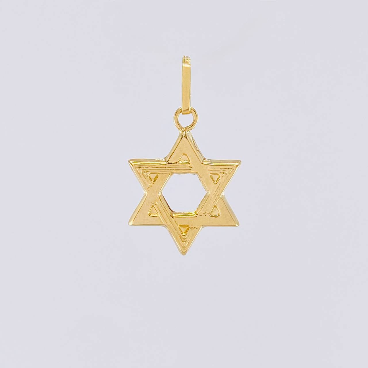 Dije Estrella de David 0.7g / 2cm Oro Amarillo 18K