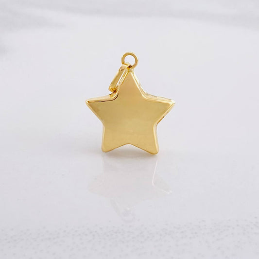 Dije Estrella Lisa 0.55g / 1.9cm Oro Amarillo 18K