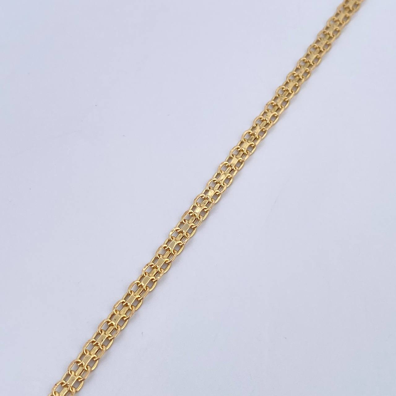 Pulso Chino 2.4gr / 18.6cm / 3.3mm Oro Amarillo +1 18K &