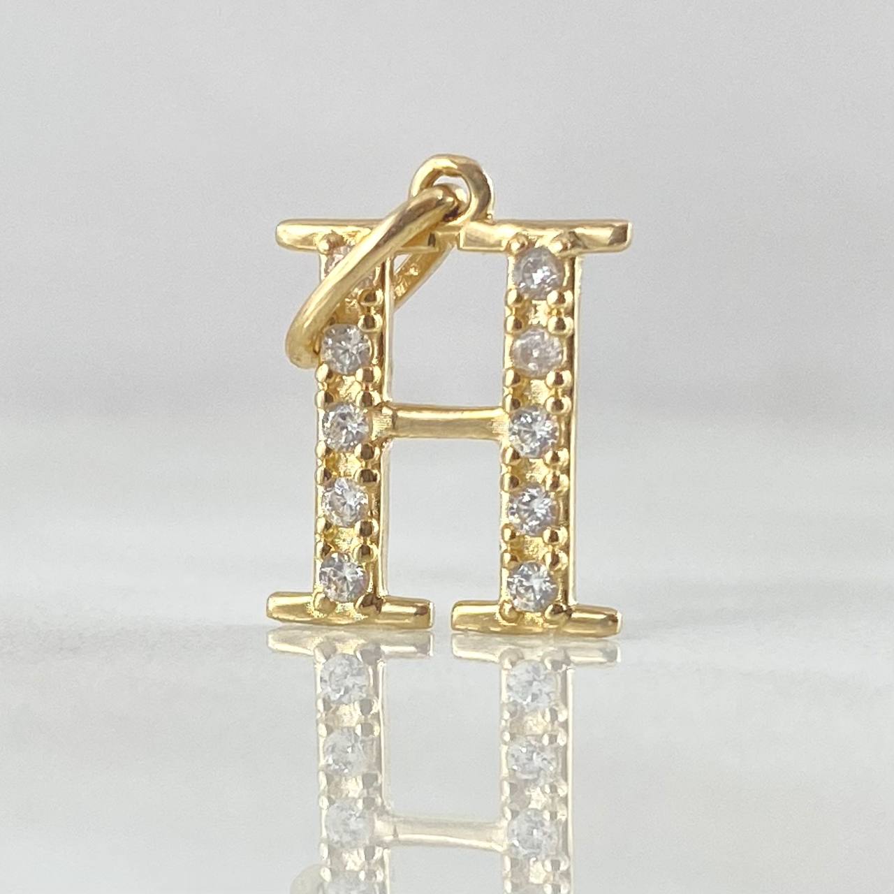 Dije Letra H Silueta 0.95gr / 2cm / Oro 18K
