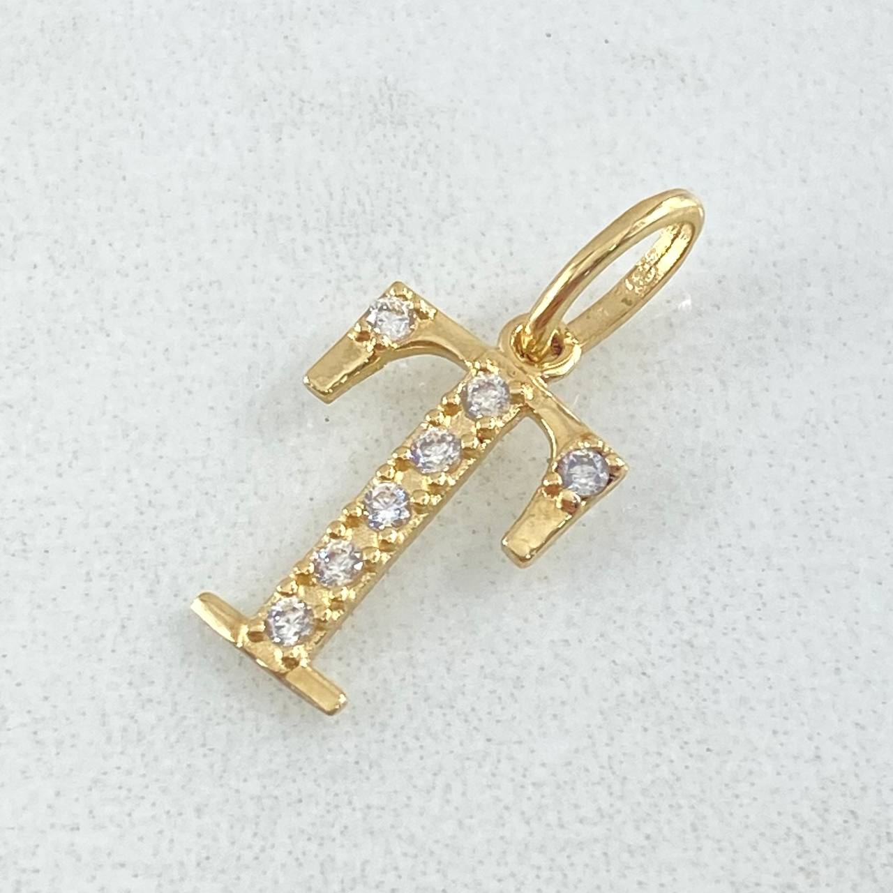 Dije Letra T 0.7gr / 2cm / Oro Amarillo 18K *