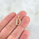 Dije Letra D Silueta 0.85gr / 2cm / Oro 18K