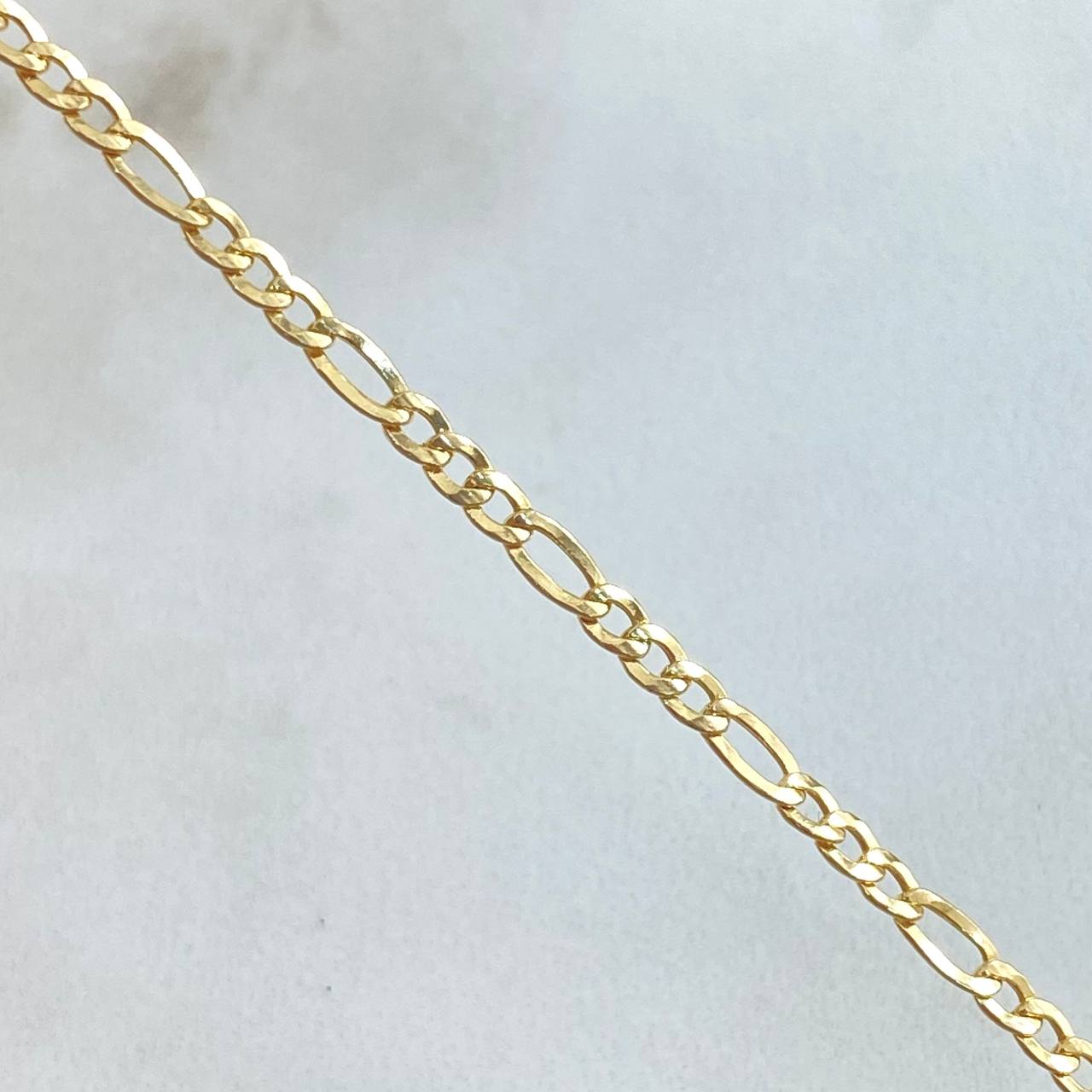 Pulso Figaro 1.7gr / 19.5cm / +1 Oro 18K