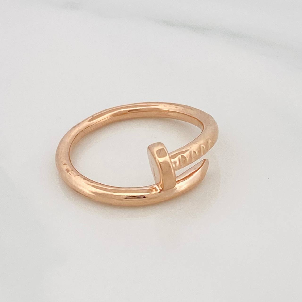 Anillo Clavo 4.8g / T7 Oro Rosa 18K
