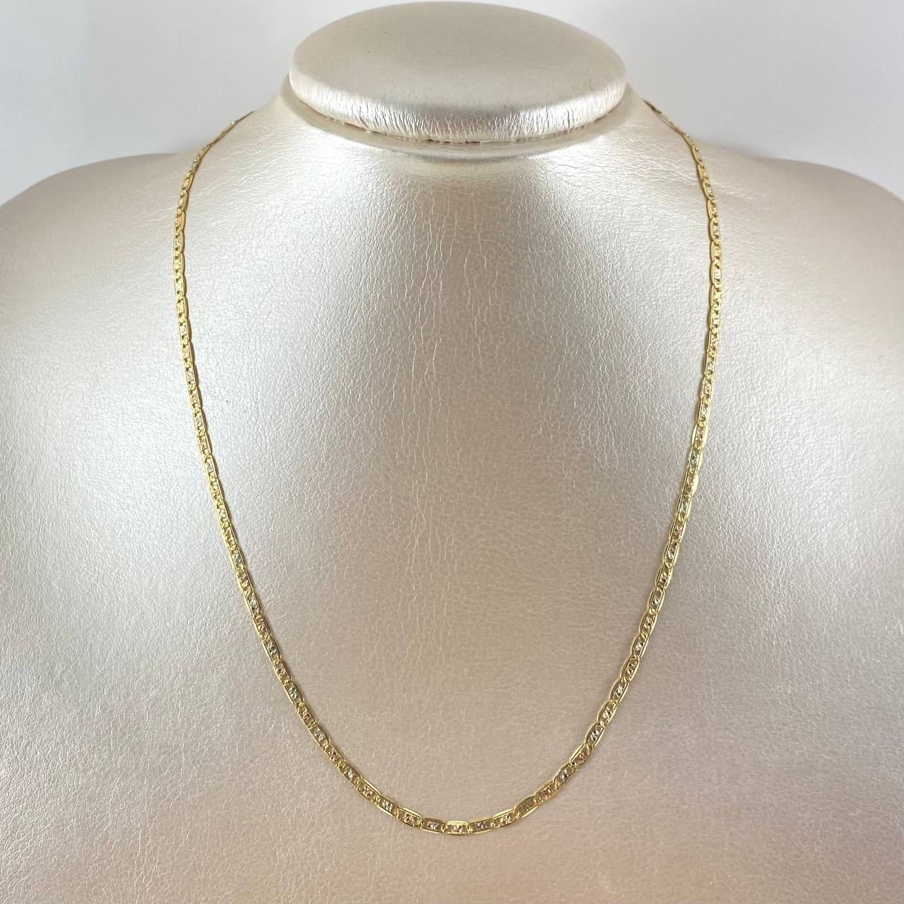 Cadena Plana 4.7gr / 45cm / 2.5mm Tres Oros +3 18K