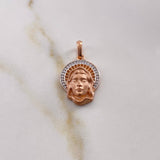 Dije Rostro Virgen Maria 3.6gr / 2.7cm / Circones Blancos Oro Rosa 18K $