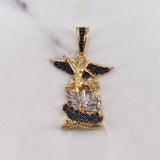 Dije San Miguel Arcangel 7.35gr / 4cm / Circones Negros  Tres Oros 18K $